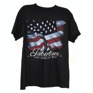 NWT graphic print t shirt M